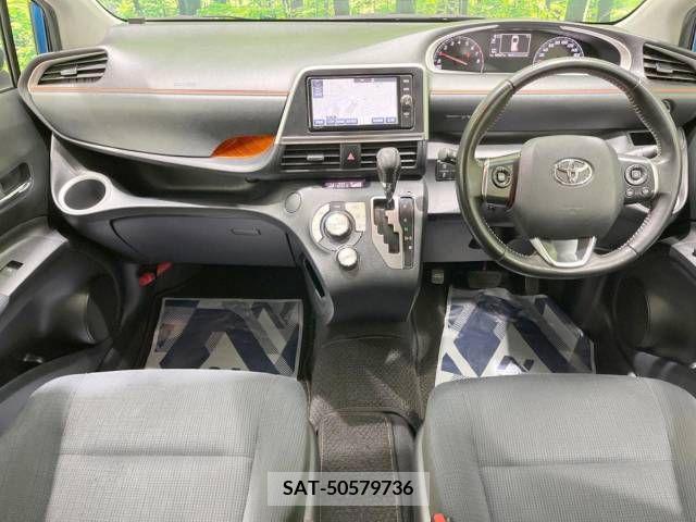 Toyota SIENTA 2017-07 351386-1