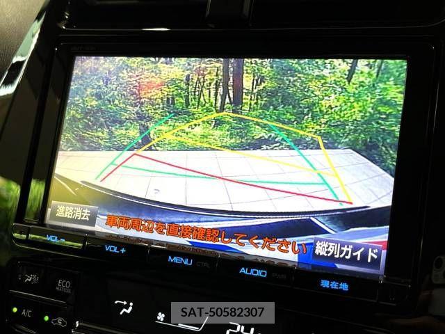 Toyota PRIUS 2017-06 331215-9