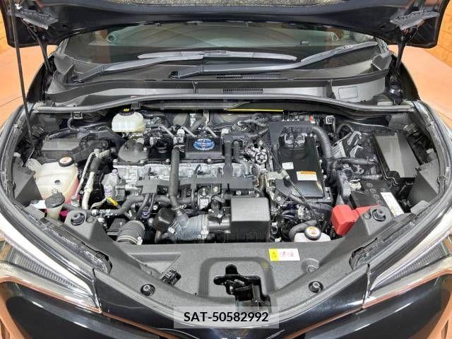 Toyota C-HR 2019-01 264079-18
