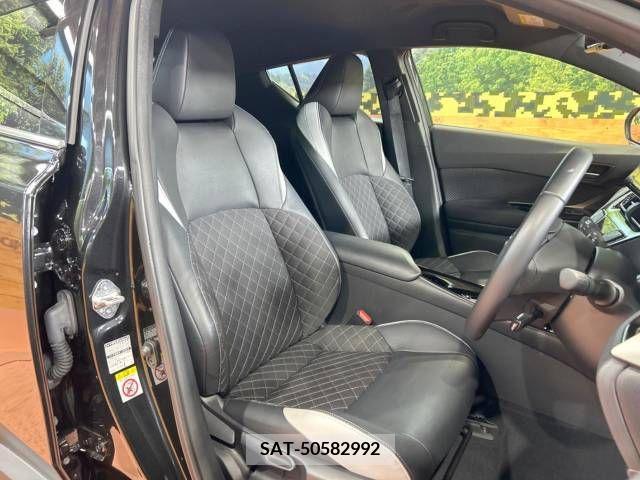 Toyota C-HR 2019-01 264079-8