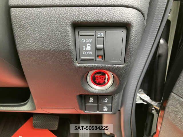 Honda N BOX CUSTOM 2019-10 279260-4