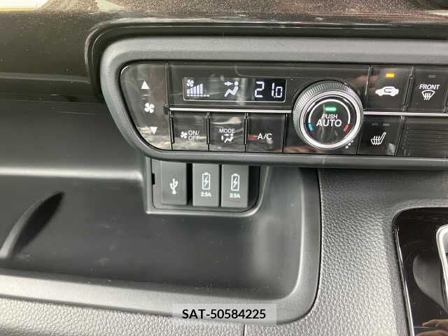 Honda N BOX CUSTOM 2019-10 279260-7