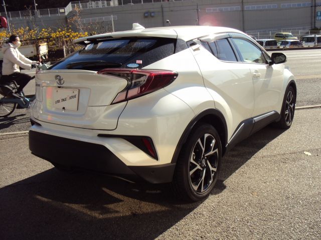 Toyota C-HR 2019-01 190307-4