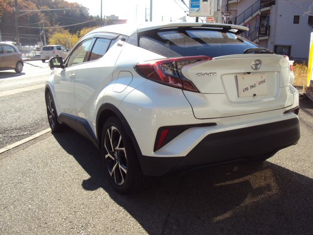 Toyota C-HR 2019-01 190307-6