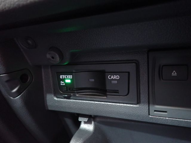 VolksWagen POLO 2018-12 184710-27