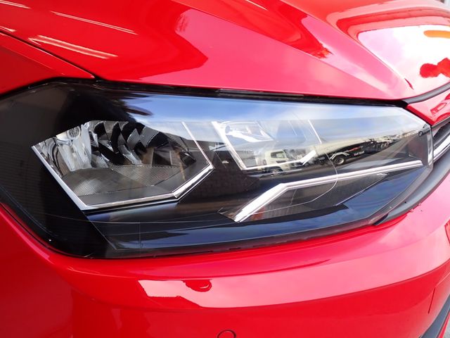VolksWagen POLO 2018-12 184710-8