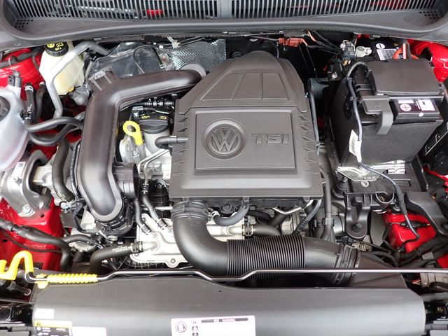 VolksWagen POLO 2018-12 184710-10