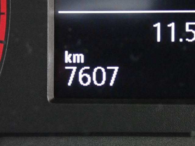 VolksWagen POLO 2018-12 184710-16
