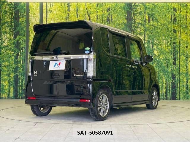 Honda N BOX CUSTOM 2016-02 345815-17