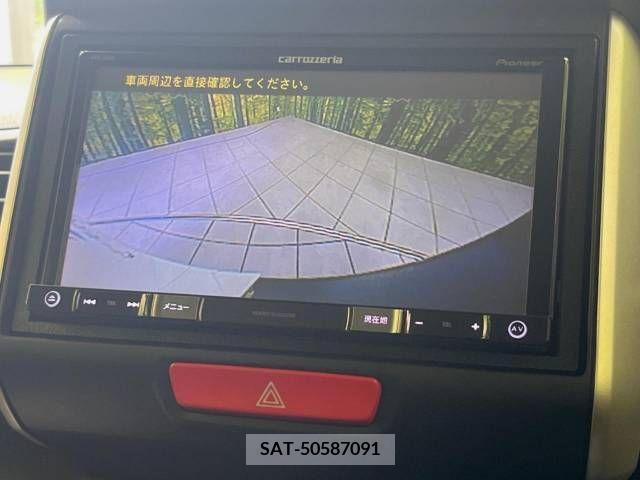 Honda N BOX CUSTOM 2016-02 345815-4