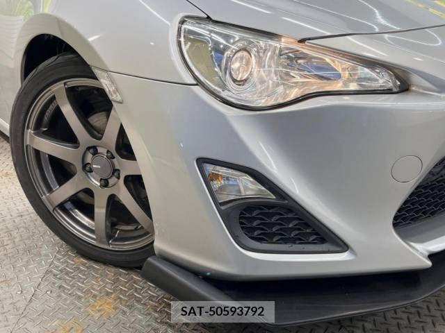 Toyota 86 2014-03 338028-13