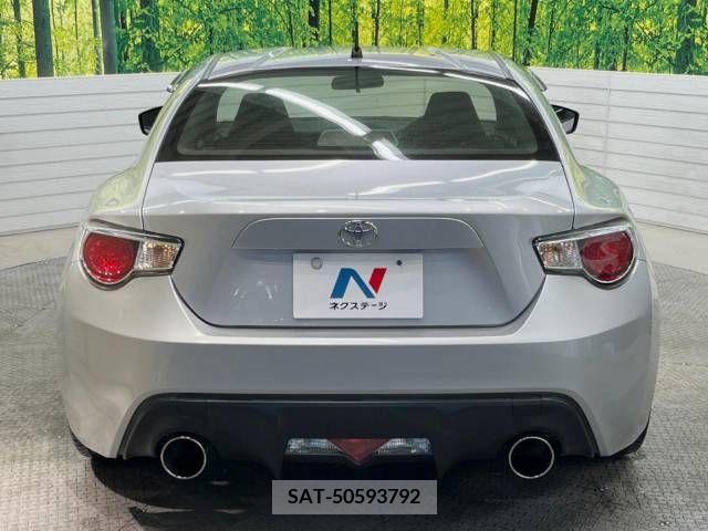 Toyota 86 2014-03 338028-15