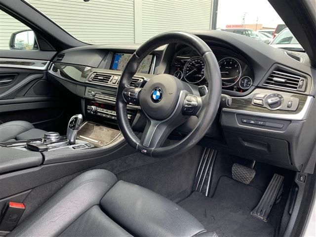 Bmw 5 SERIES 2017-02 3799-10