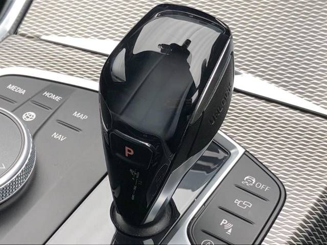 Bmw 3 SERIES 2020-06 180596-11