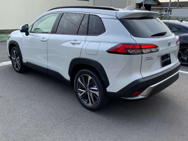 Toyota COROLLA CROSS 2023-10 188140-6