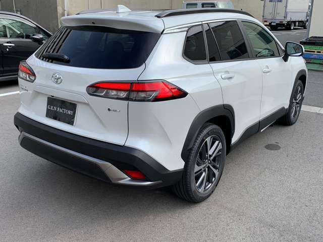 Toyota COROLLA CROSS 2023-10 188140-5