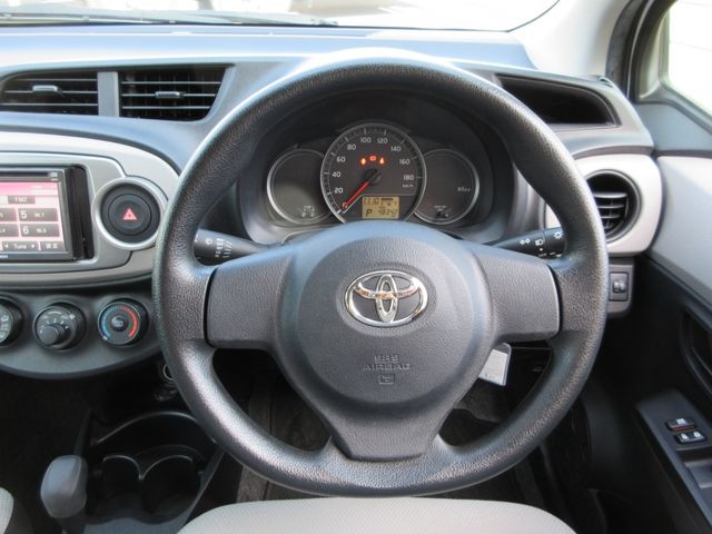 Toyota VITZ 2012-10 189228-22