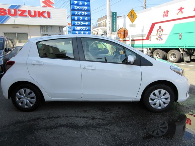 Toyota VITZ 2012-10 189228-7