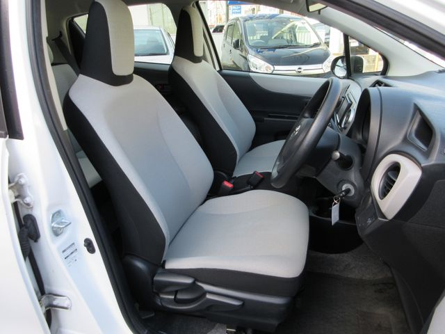 Toyota VITZ 2012-10 189228-9