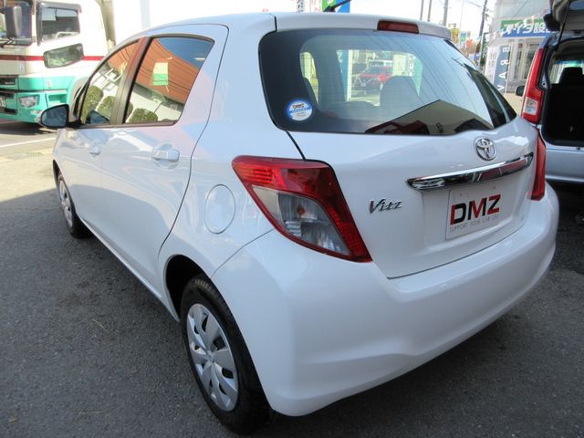 Toyota VITZ 2012-10 189228-4