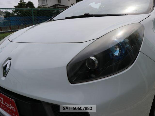 Renault WIND 2011-06 283163-18