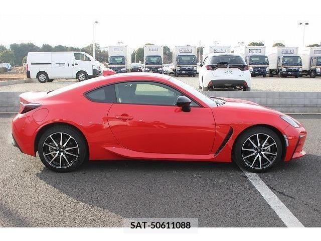 Toyota 86 2021-12 207695-8