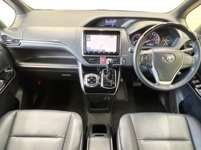 Toyota ESQUIRE 2018-10 184965-1