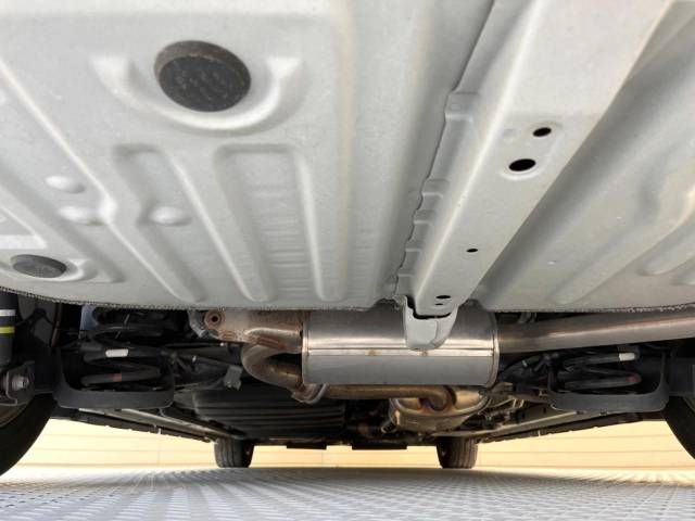 Toyota ESQUIRE 2018-10 184965-19