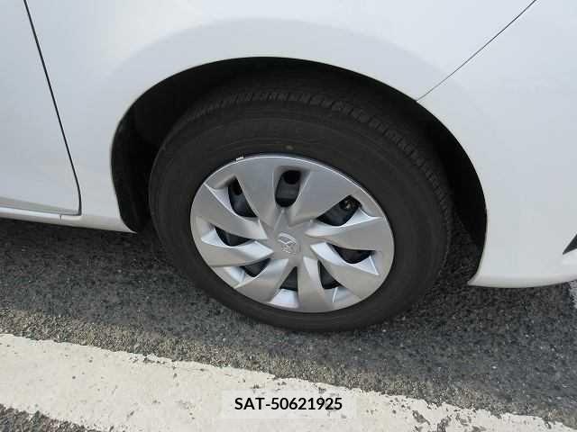 Toyota VITZ 2018-03 378898-17