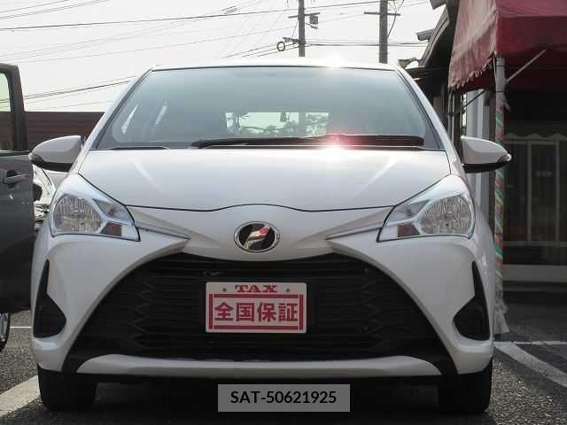 Toyota VITZ 2018-03 378898-15