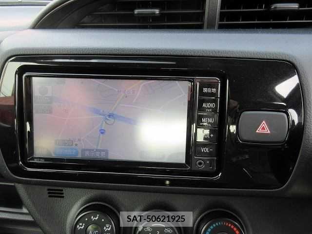 Toyota VITZ 2018-03 378898-5
