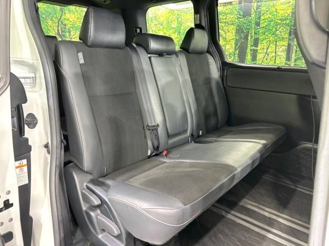 Toyota NOAH 2020-08 21180-8