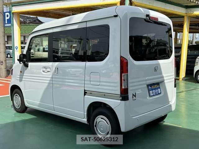 Honda N-VAN 2023-09 280627-1
