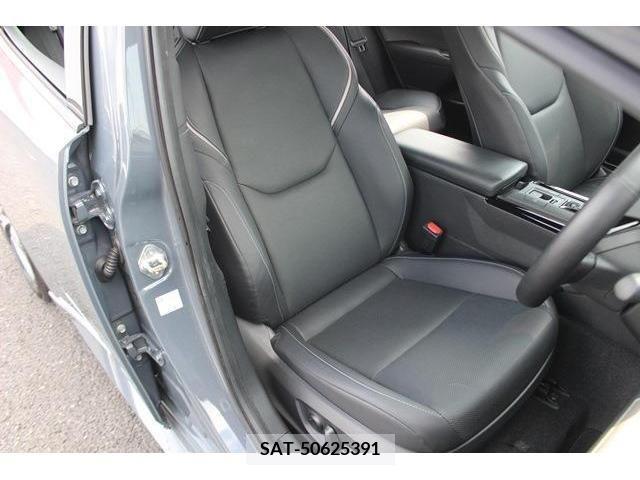 Toyota PRIUS 2023-04 366634-8