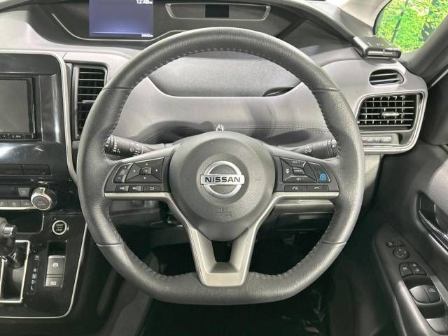 Nissan SERENA 2022-07 28938-11