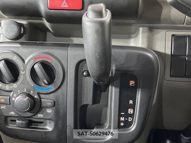 Suzuki EVERY 2023-09 337498-19