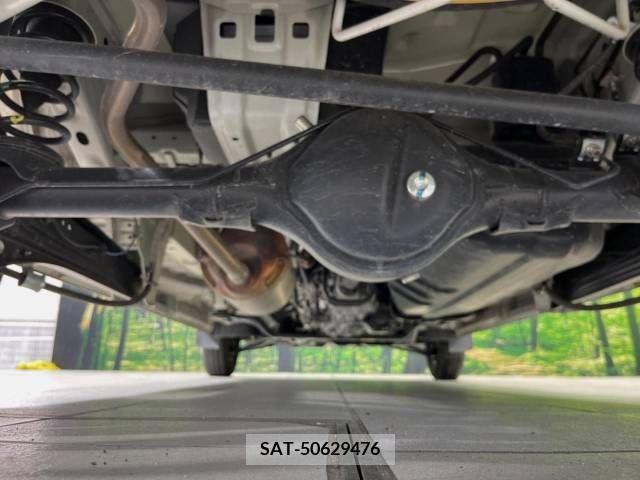 Suzuki EVERY 2023-09 337498-17