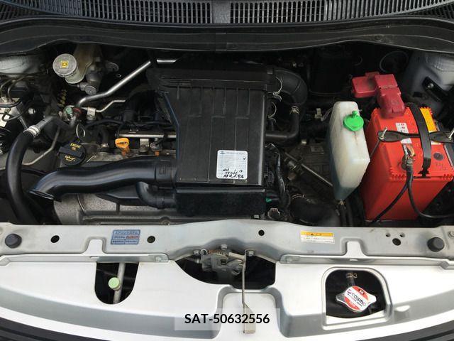 Suzuki SWIFT 2009-04 320877-9