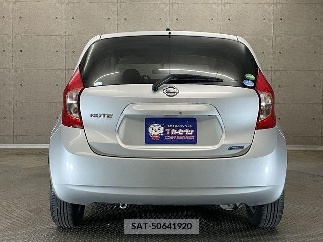 Nissan NOTE 2013-01 240095-6