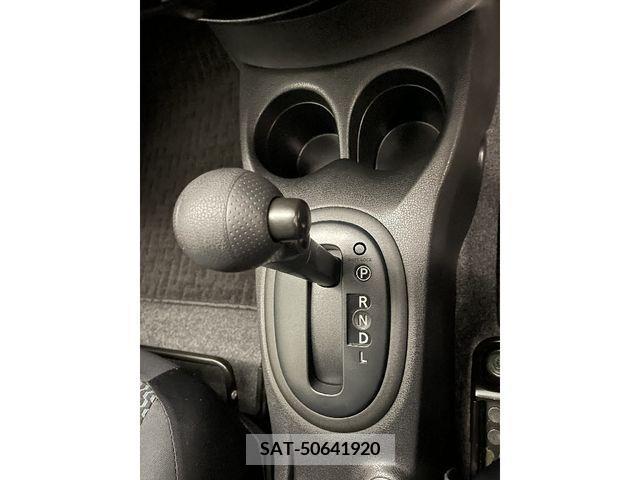 Nissan NOTE 2013-01 240095-19