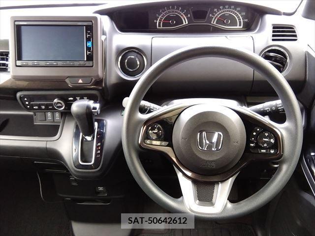 Honda N BOX CUSTOM 2018-10 278954-1
