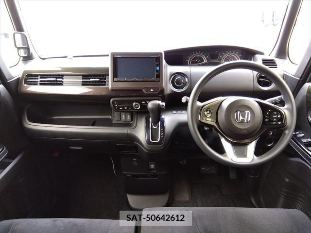 Honda N BOX CUSTOM 2018-10 278954-9