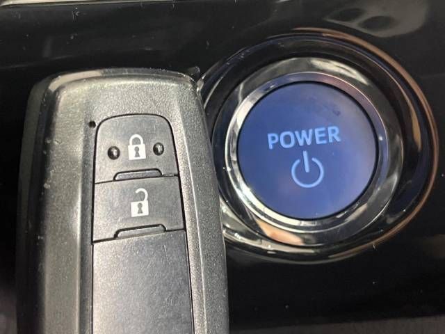 Toyota PRIUS 2018-11 190400-6