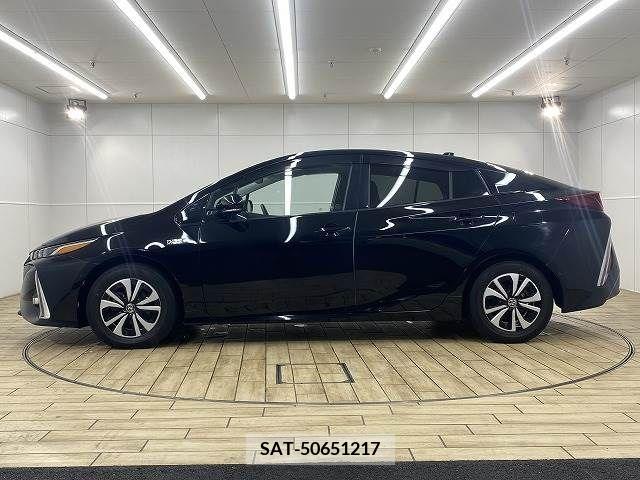 Toyota PRIUS PHV 2017-05 393507-15