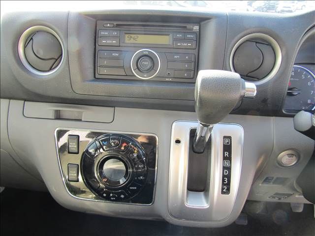 Nissan CARAVAN WAGON 2023-11 28573-8