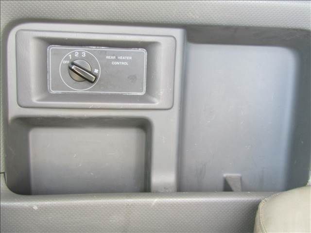Nissan CARAVAN WAGON 2023-11 28573-21