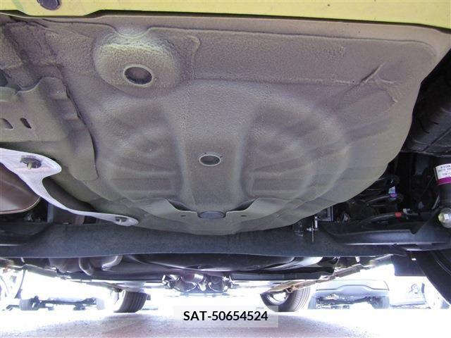 Nissan AURA 2021-08 261505-21