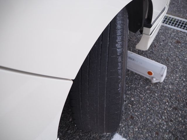 Nissan NV350 Caravan 2013-02 185423-28