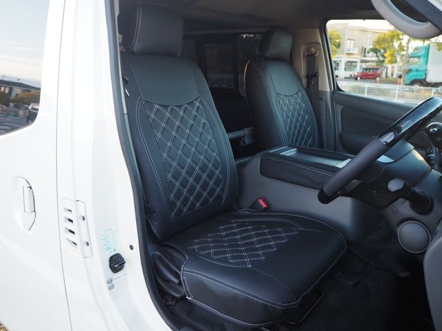 Nissan NV350 Caravan 2013-02 185423-17