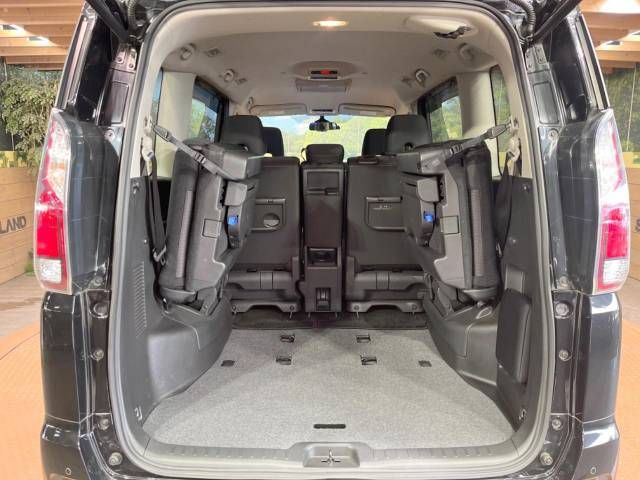 Nissan SERENA 2019-06 193333-12
